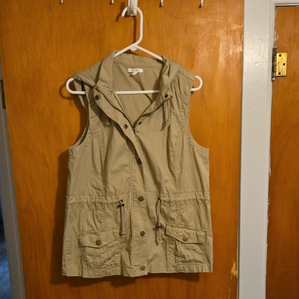Maurices Vest